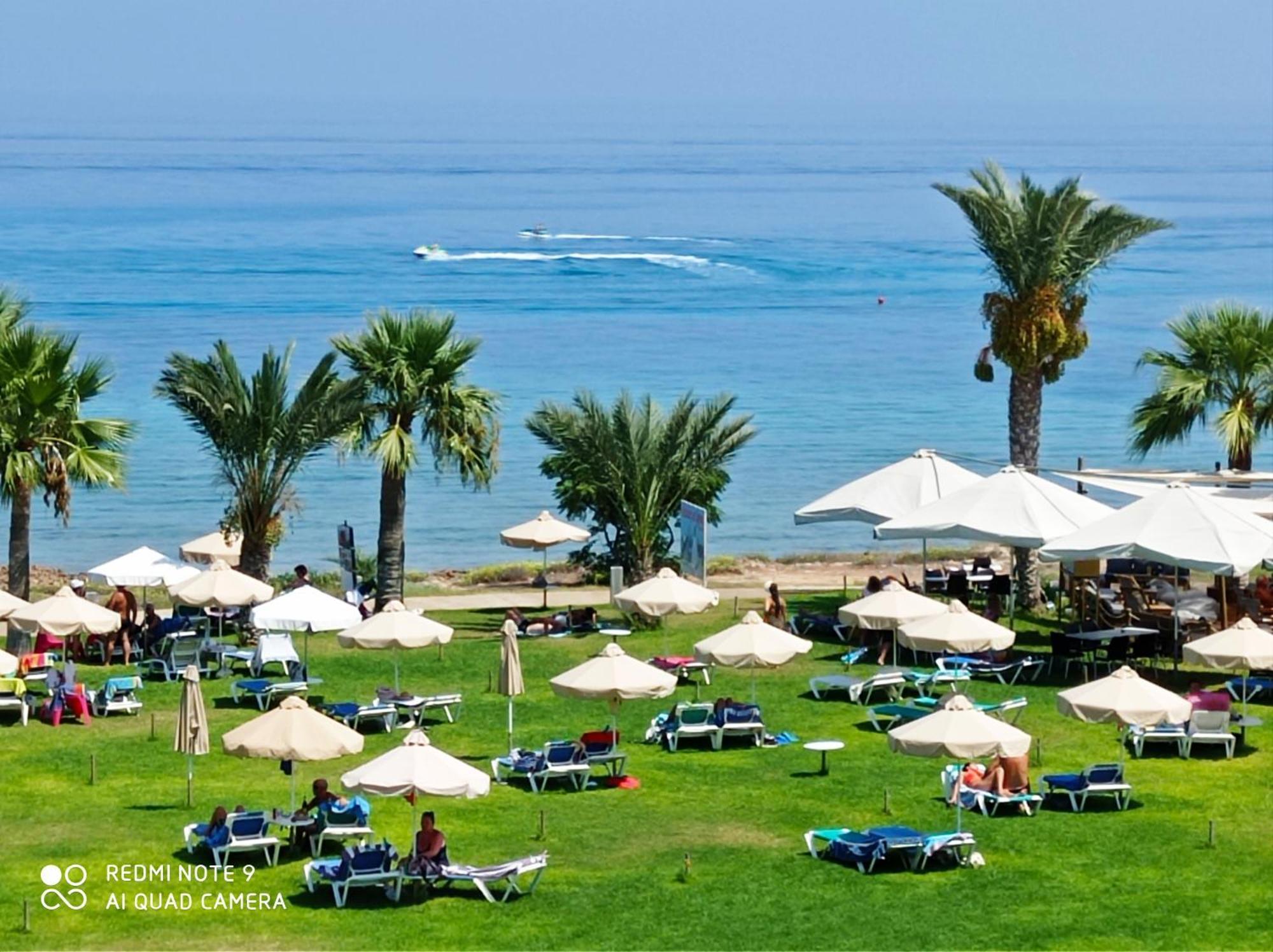 Polyxenia Isaak Luxury Villas And Apartments Protaras Bagian luar foto