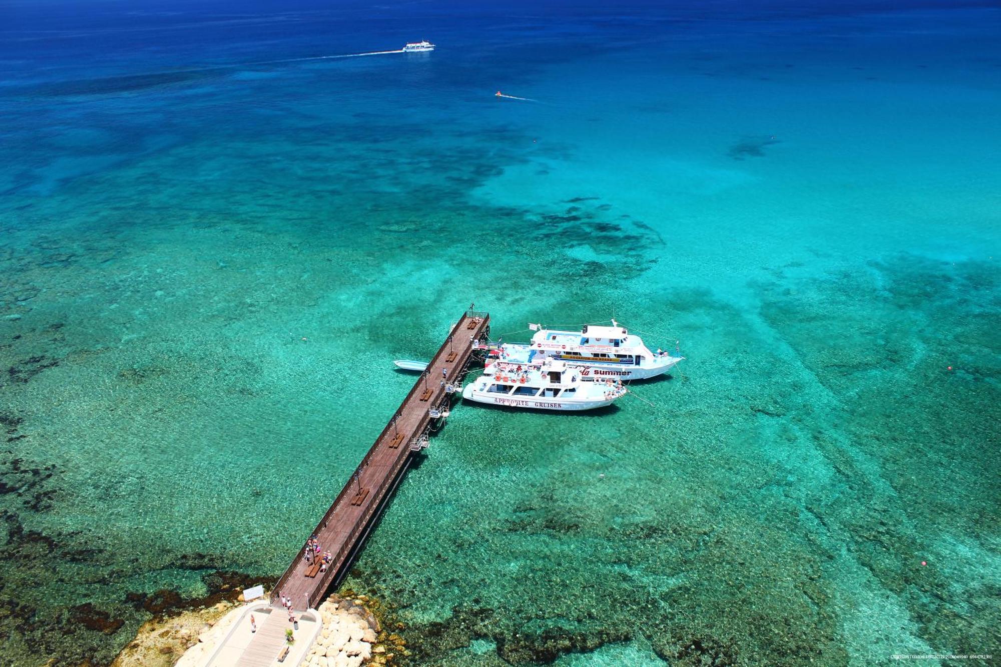 Polyxenia Isaak Luxury Villas And Apartments Protaras Bagian luar foto