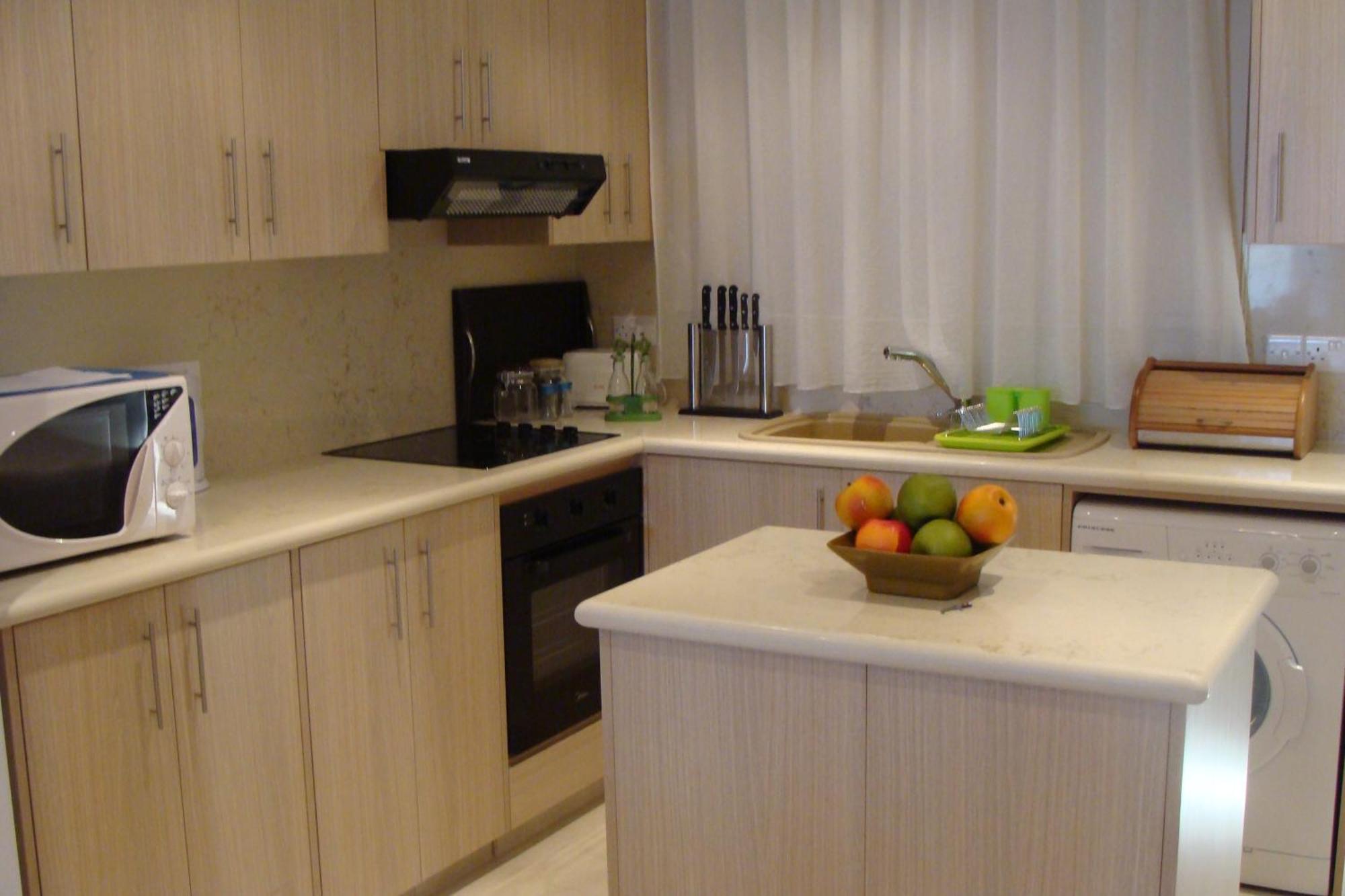Polyxenia Isaak Luxury Villas And Apartments Protaras Ruang foto