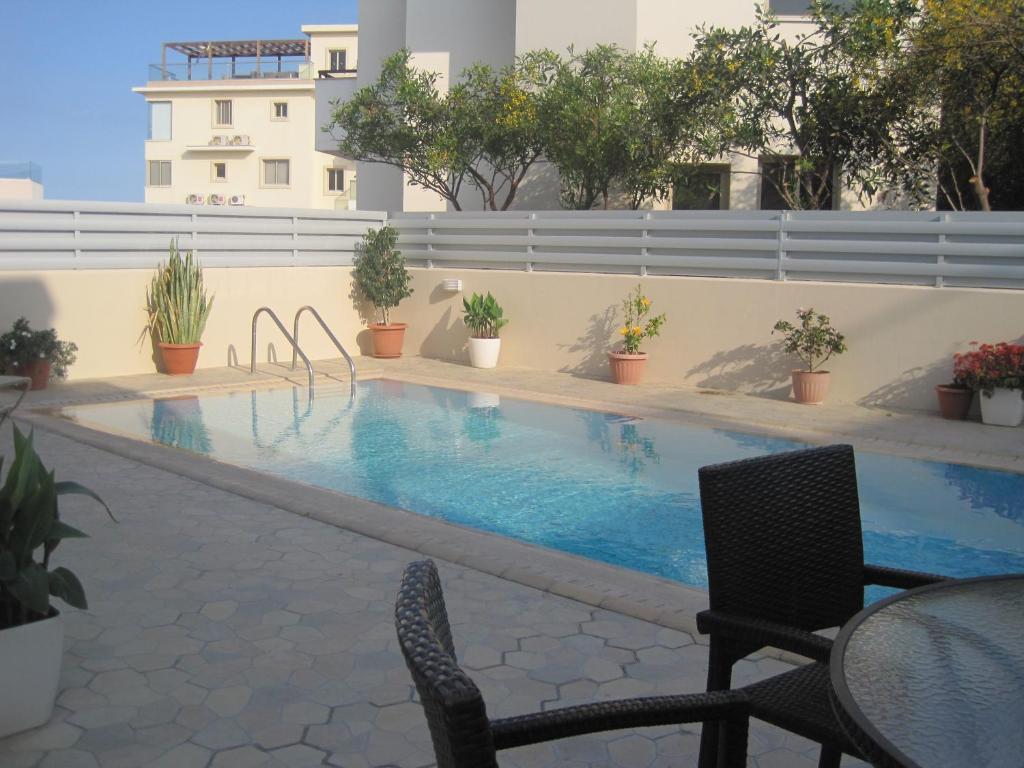 Polyxenia Isaak Luxury Villas And Apartments Protaras Ruang foto